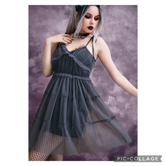 Studio Gray Tulle Mesh Overlay Ruffled Dress Size Small - Picture 13 of 14